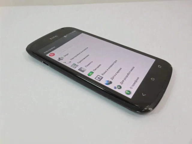 Смартфон HTC One S-0