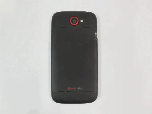 Смартфон HTC One S-2